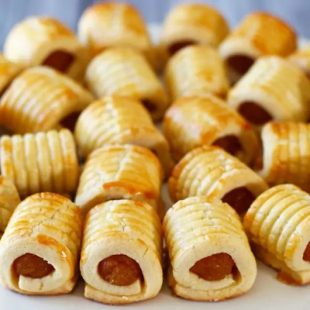 Traditional Malaysian Pineapple Tart